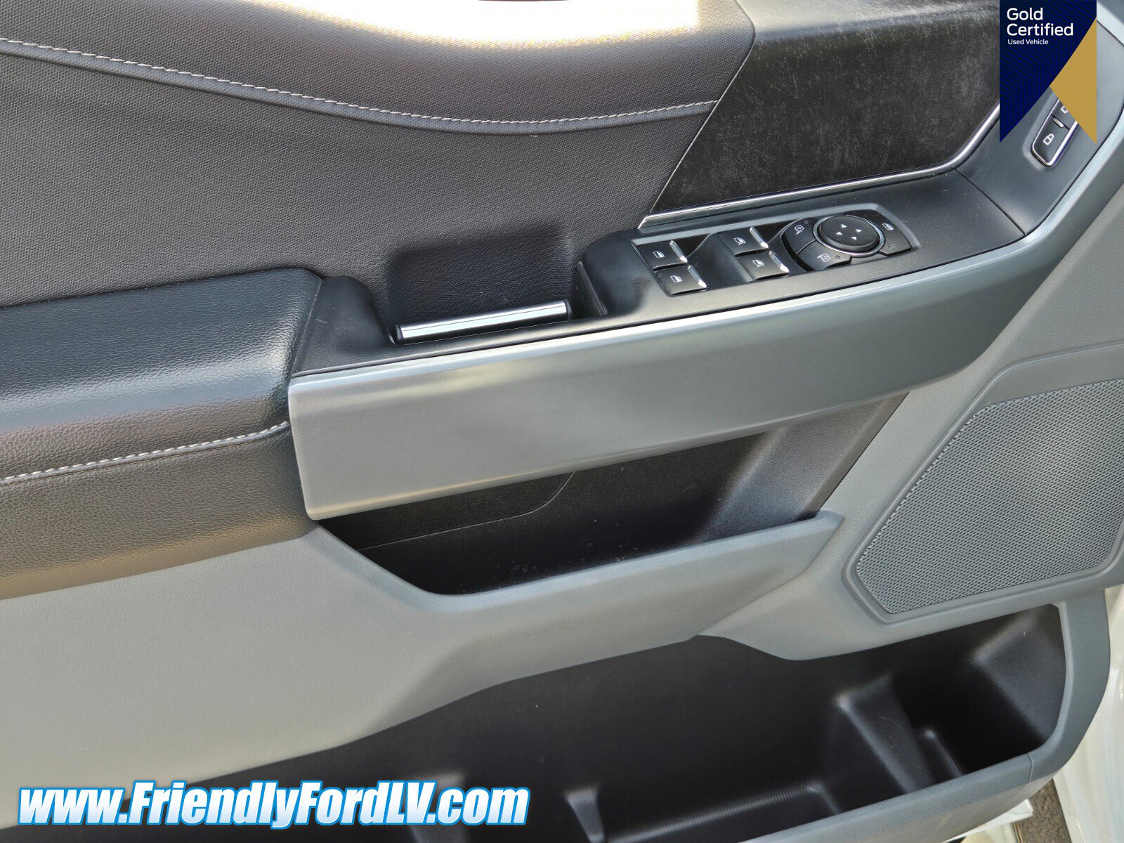 Certified 2022 Ford F150 XLT w/ Equipment Group 302A High image 17