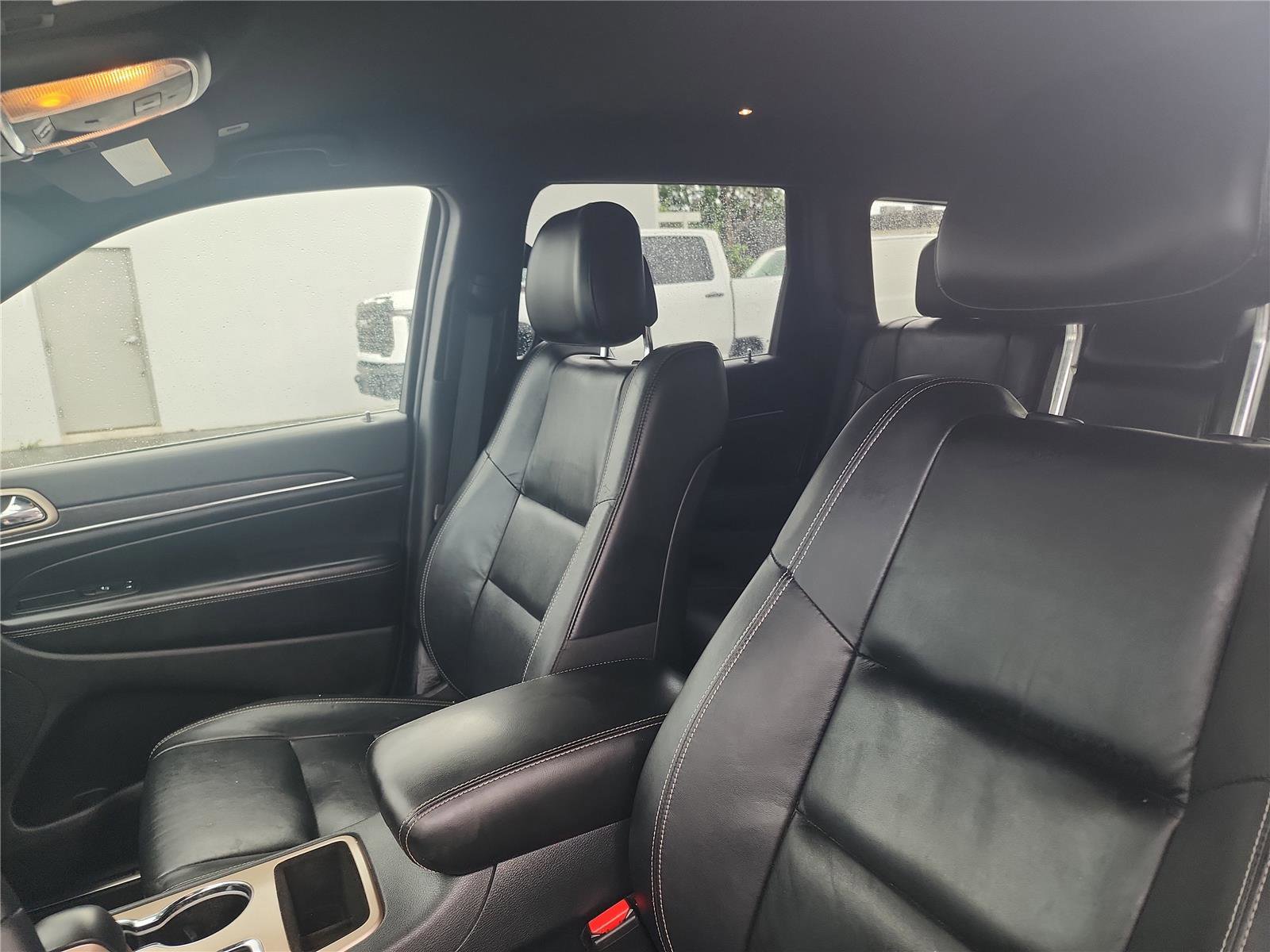 Used 2017 Jeep Grand Cherokee Limited RWD image 14