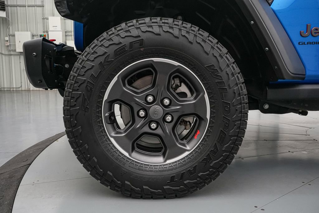 Used 2023 Jeep Gladiator Rubicon w/ LED Lighting Group AWD/4WD image 12