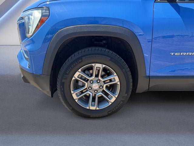Used 2025 GMC Terrain Elevation AWD/4WD image 14