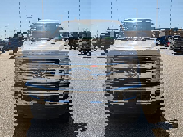 Certified 2019 Ford F350 Lariat w/ Lariat Ultimate Package image 9