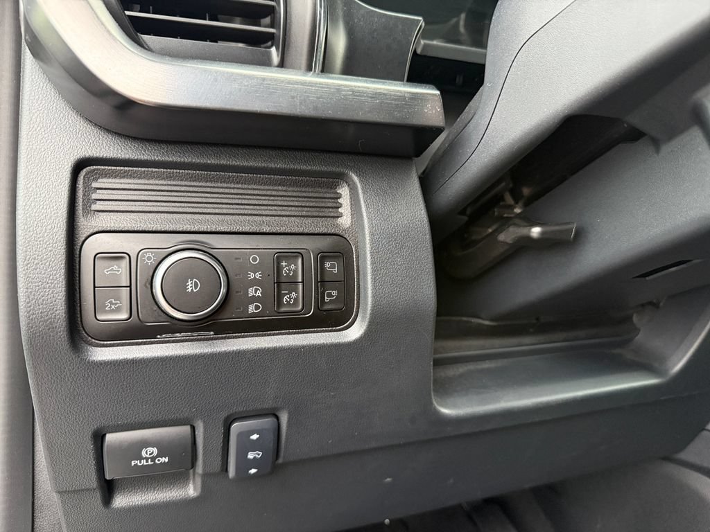 Certified 2026 Ford F250 Lariat AWD/4WD image 16