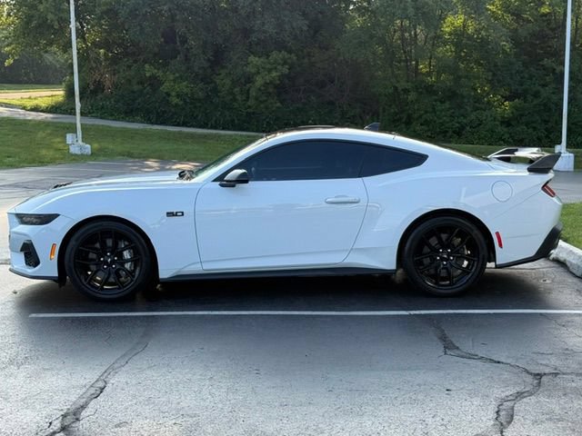 Certified 2024 Ford Mustang GT RWD image 4