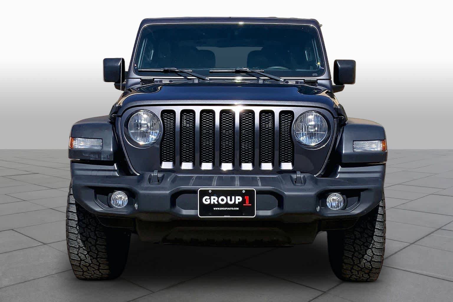 Used 2023 Jeep Wrangler Sport AWD/4WD image 4