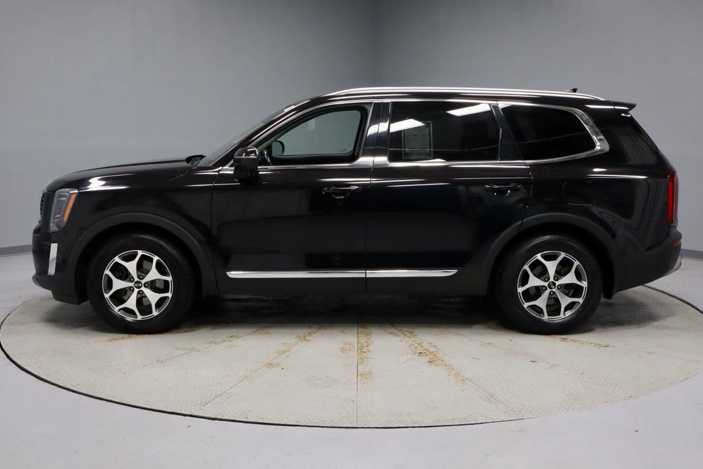 Used 2021 Kia Telluride EX w/ Towing Package image 2