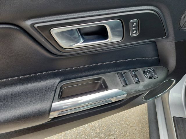 Certified 2021 Ford Mustang Premium RWD image 13
