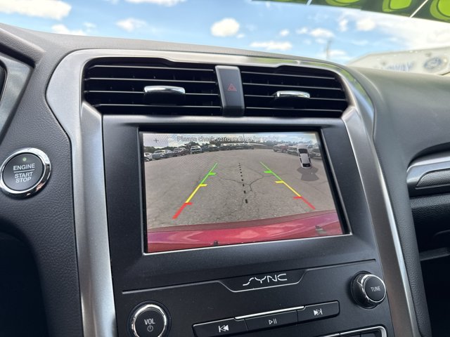 Certified 2020 Ford Fusion SE FWD image 18