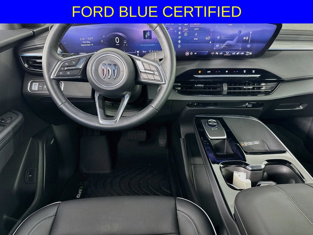 Used 2025 Buick Enclave Preferred FWD image 26