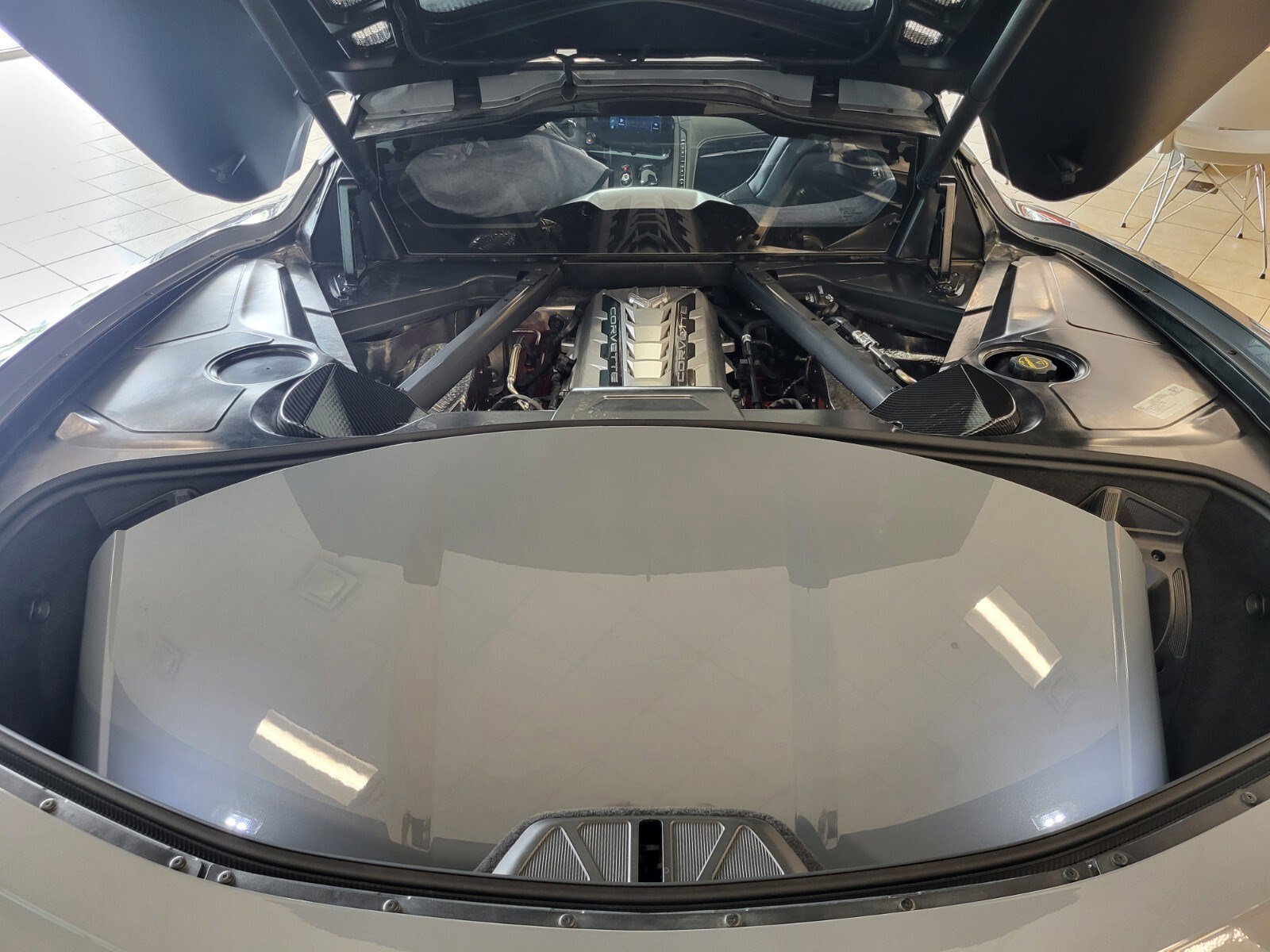 Used 2024 Chevrolet Corvette Stingray Preferred Cpe w/ Stealth Interior Trim Package image 23