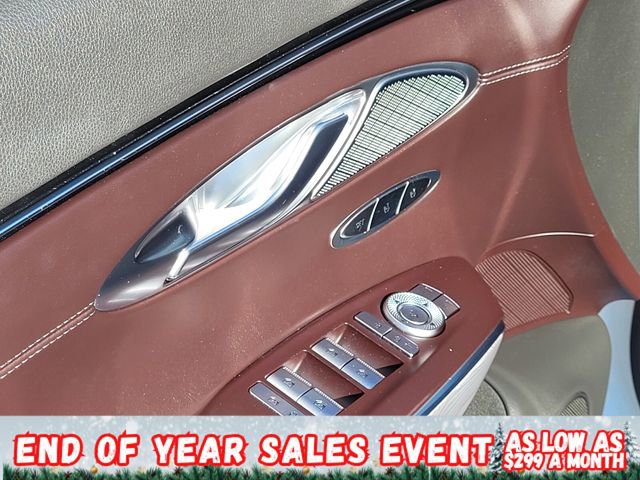 Used 2023 Genesis GV70 2.5T w/ Advanced Package image 16