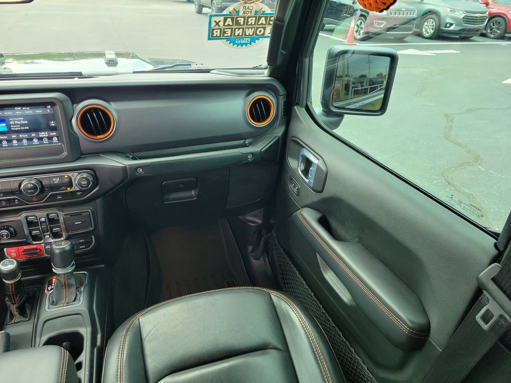 Used 2021 Jeep Gladiator Mojave w/ LED Lighting Group AWD/4WD image 13