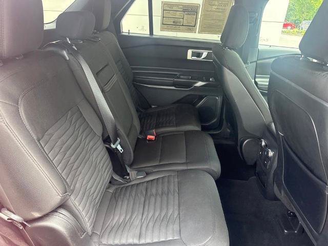 Certified 2020 Ford Explorer XLT w/ Comfort Package RWD image 29