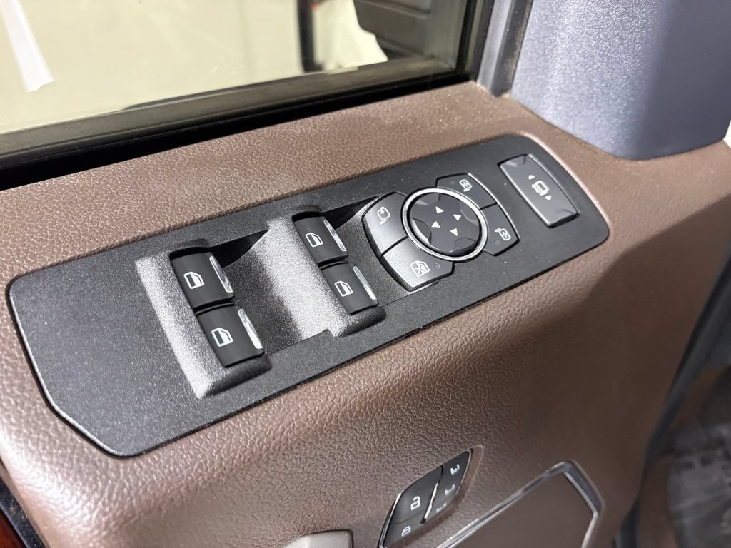 Certified 2022 Ford F350 King Ranch w/ King Ranch Ultimate Package AWD/4WD image 13