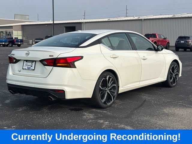 Used 2024 Nissan Altima 2.5 SR FWD image 8