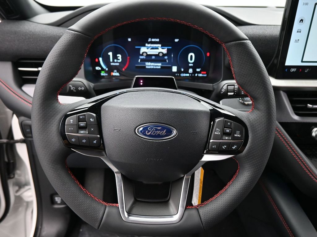 Certified 2025 Ford Explorer ST-Line w/ Premium Package image 13