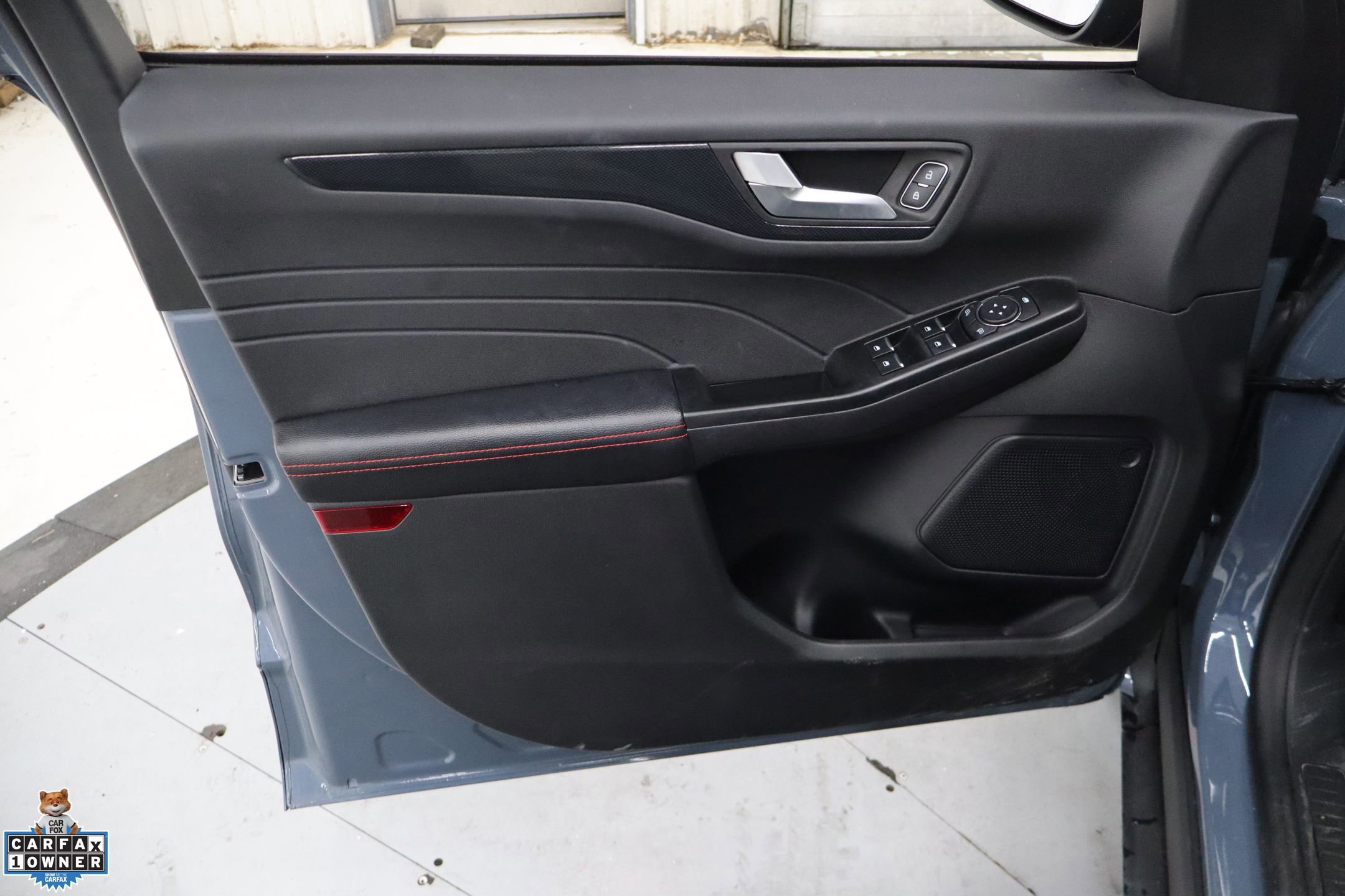 Certified 2024 Ford Escape ST-Line w/ Tech Pack #1 FWD image 14