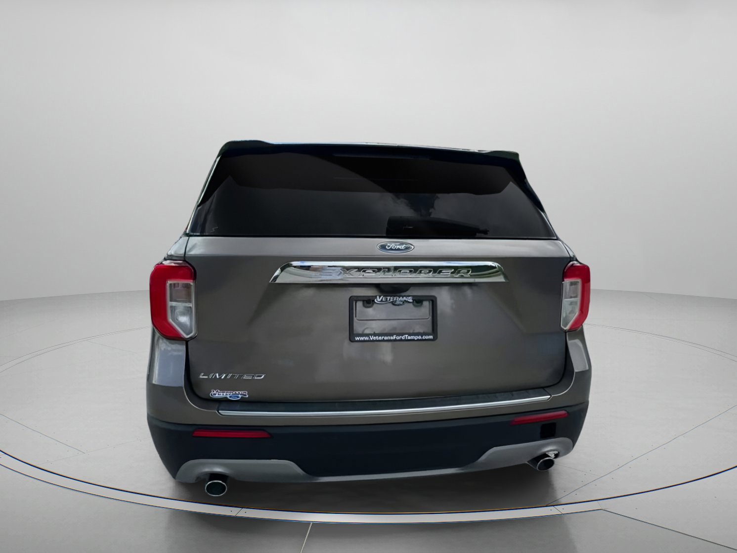 Certified 2021 Ford Explorer Limited w/ Equipment Group 301A image 16