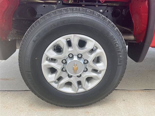 Used 2024 Chevrolet Silverado 2500 LT w/ All Star Edition AWD/4WD image 9