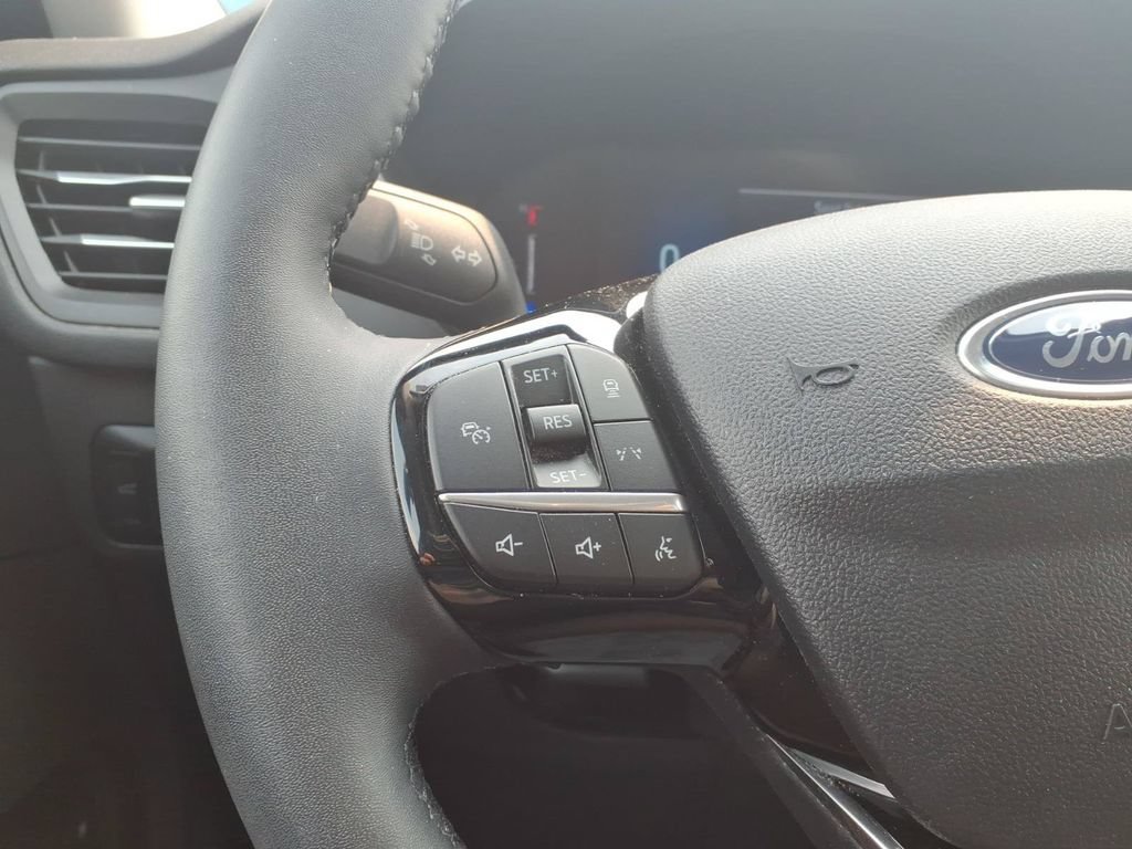 Certified 2024 Ford Escape Active w/ Tech Pack #1 AWD/4WD image 17
