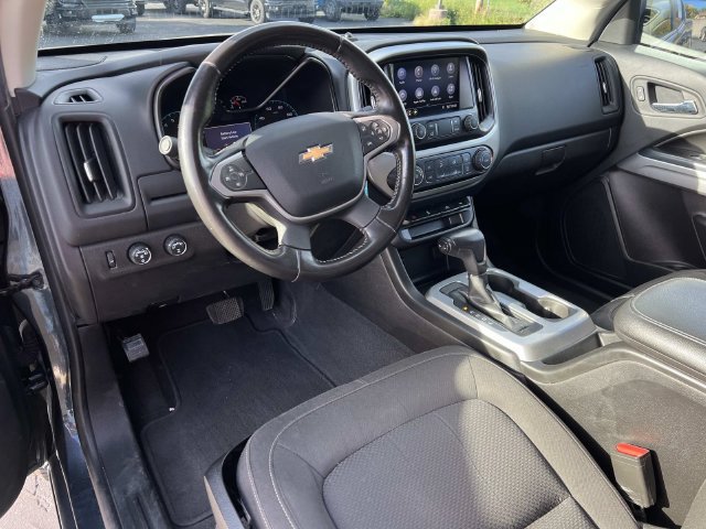 Used 2020 Chevrolet Colorado LT w/ LT Convenience Package AWD/4WD image 18