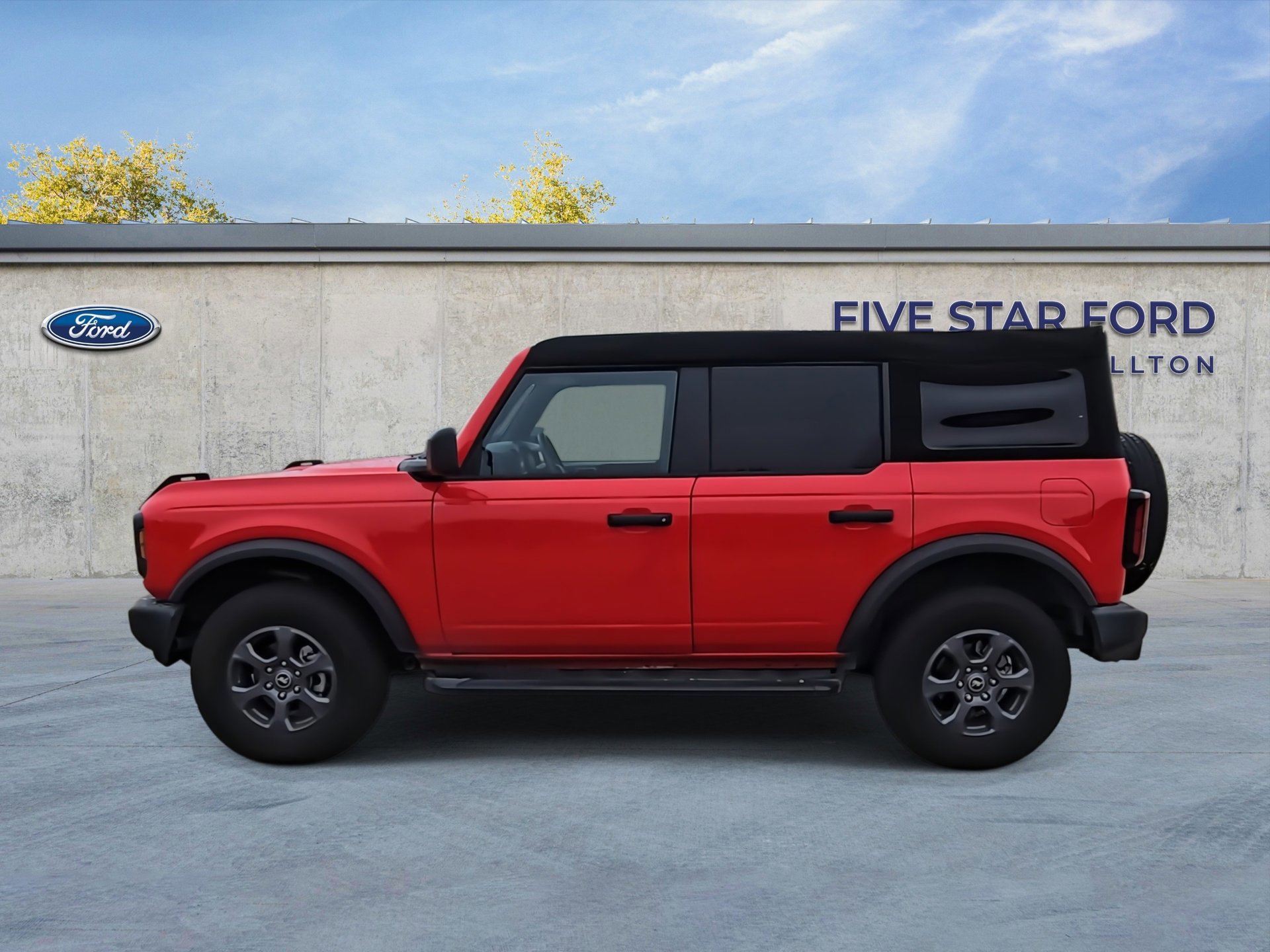 Certified 2024 Ford Bronco Big Bend image 2