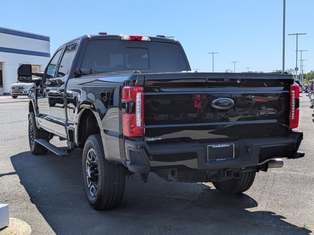 Certified 2025 Ford F250 Lariat w/ Lariat Ultimate Package AWD/4WD image 6