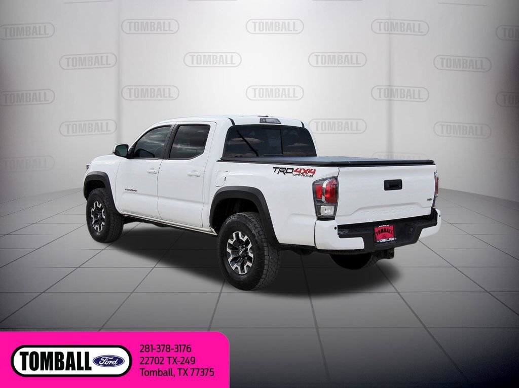 Used 2023 Toyota Tacoma TRD Off-Road w/ Technology Package AWD/4WD image 5