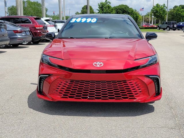 Used 2025 Toyota Camry XSE FWD image 6