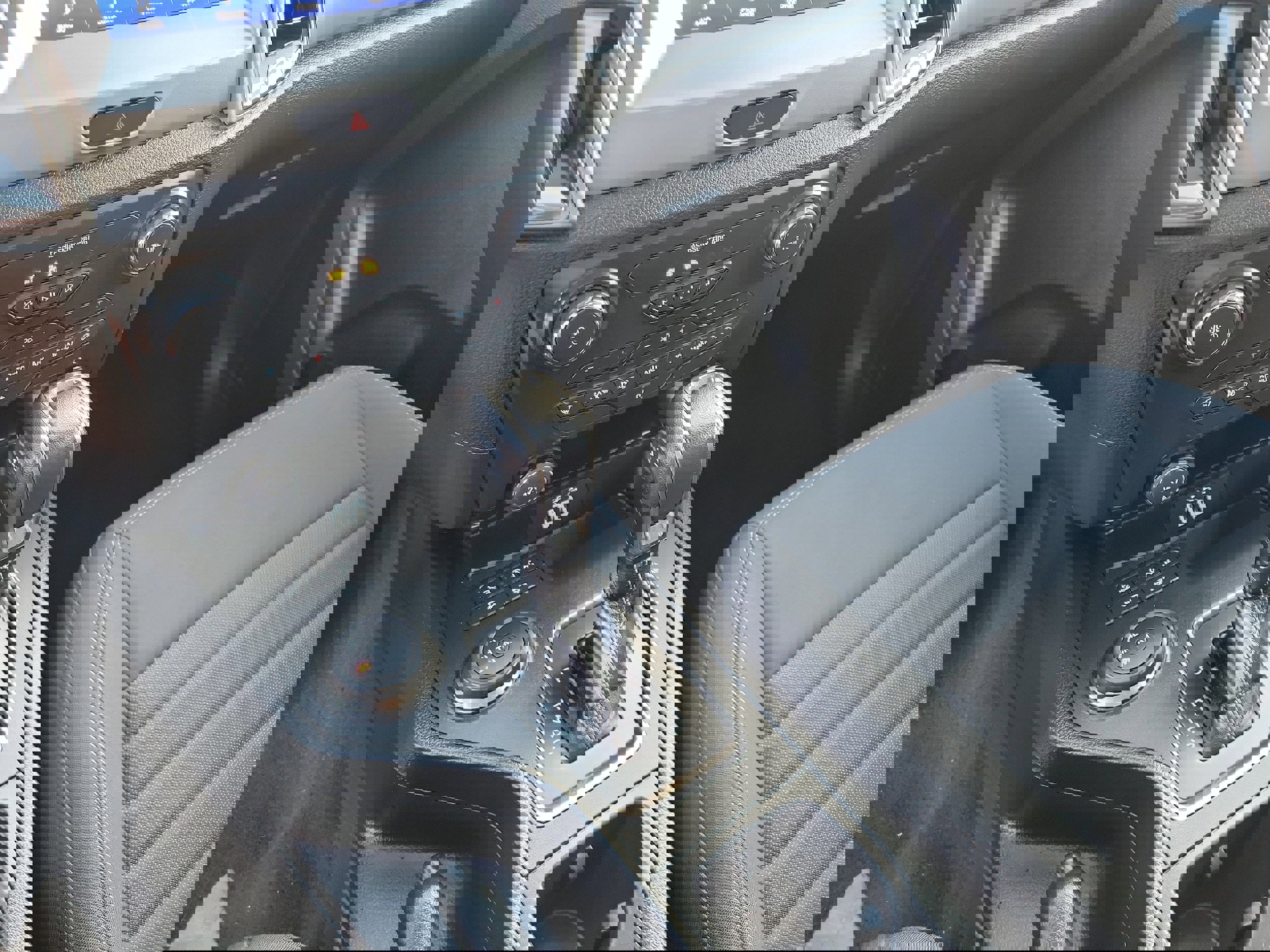 Certified 2021 Ford Ranger XLT w/ Equipment Group 301A Mid image 31