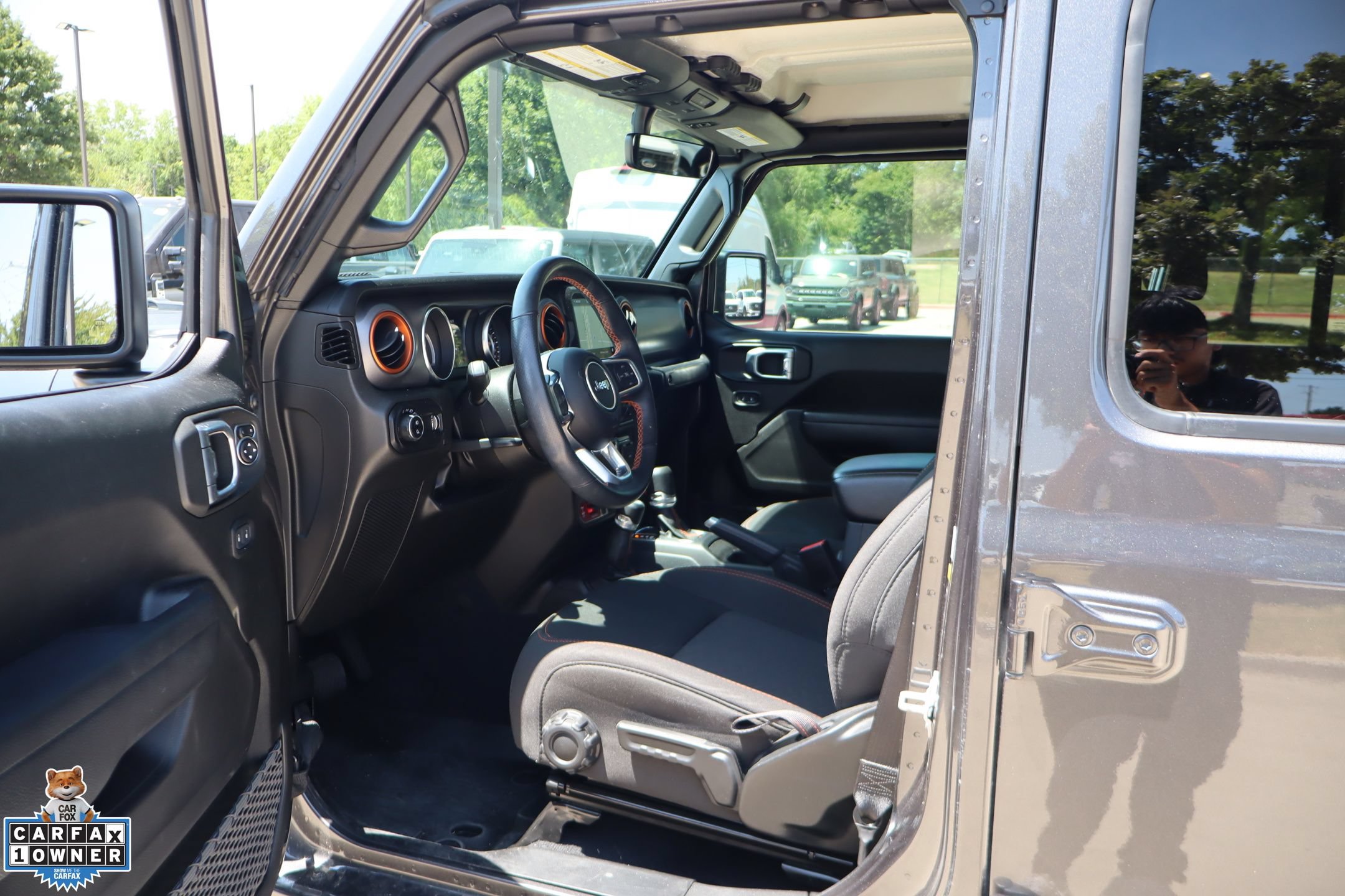 Used 2023 Jeep Gladiator Mojave w/ Trailer Tow Package AWD/4WD image 25