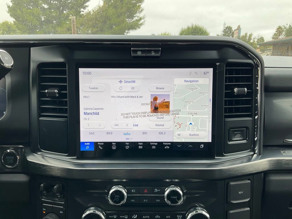 Certified 2025 Ford F350 Lariat w/ Black Appearance Package image 92