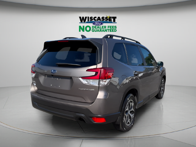 Used 2023 Subaru Forester Premium AWD/4WD image 30