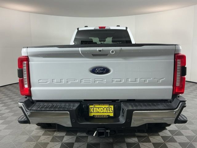 Certified 2025 Ford F450 Lariat w/ FX4 Off-Road Package image 3