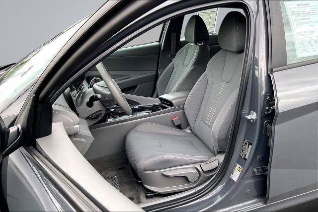 Used 2024 Hyundai Elantra SEL FWD image 24