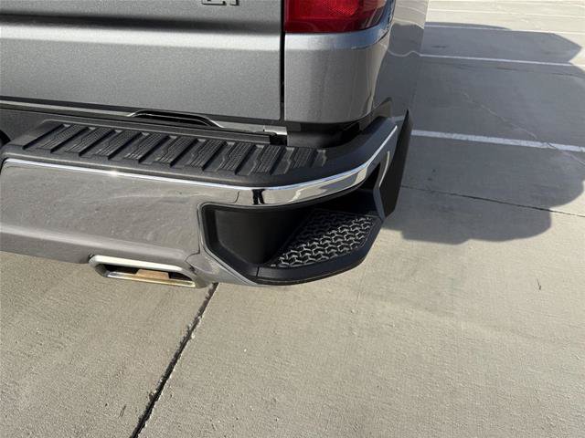 Used 2019 Chevrolet Silverado 1500 LT w/ All-Star Edition AWD/4WD image 10
