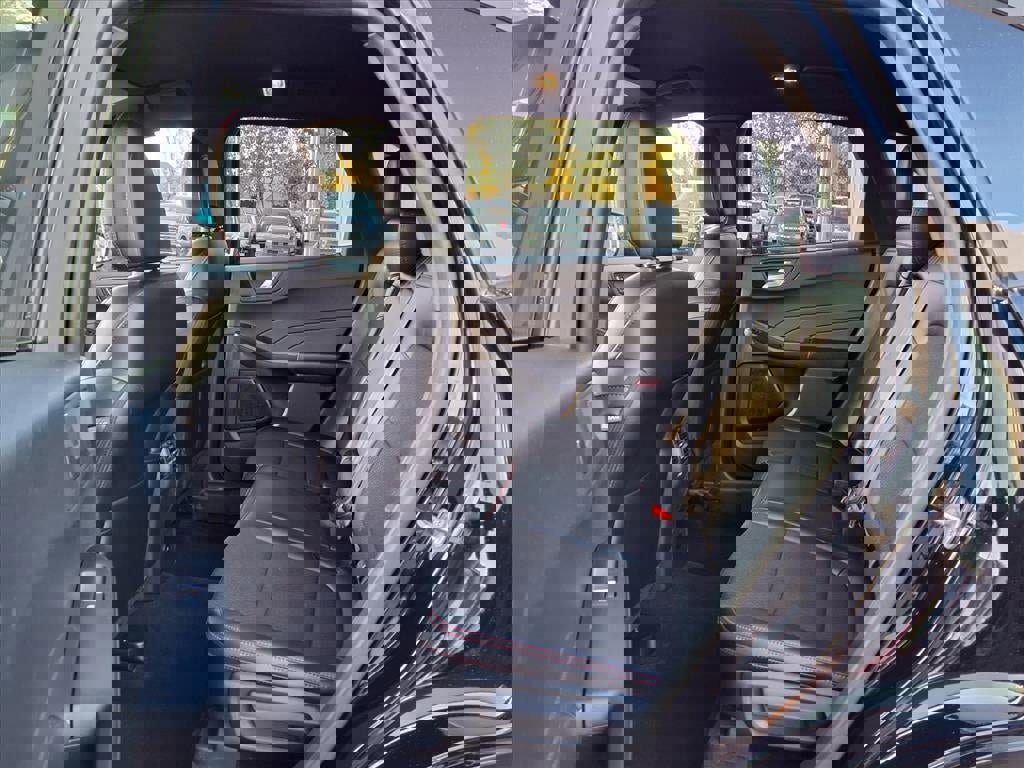 Certified 2023 Ford Escape ST-Line image 10