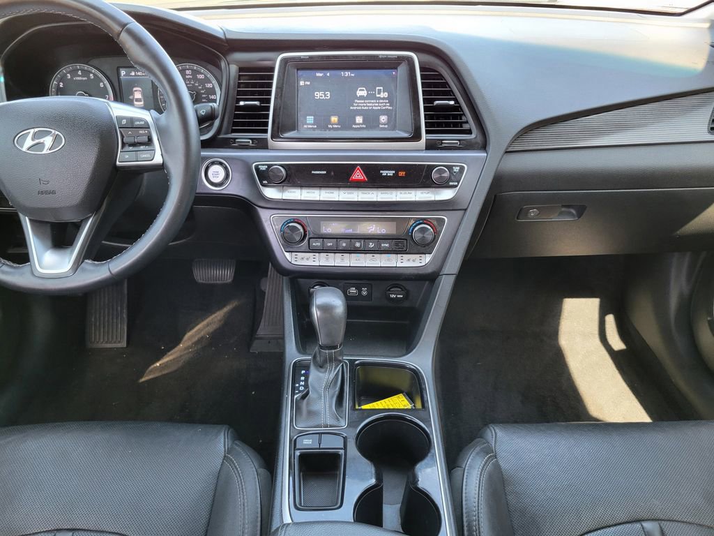Used 2018 Hyundai Sonata Limited image 18