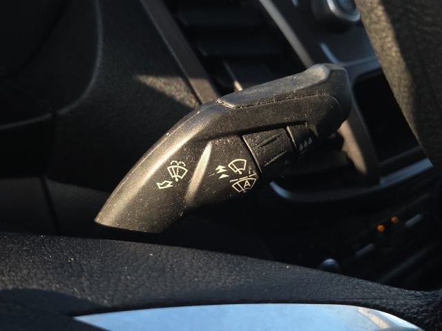 Certified 2020 Ford Transit Connect XL image 41