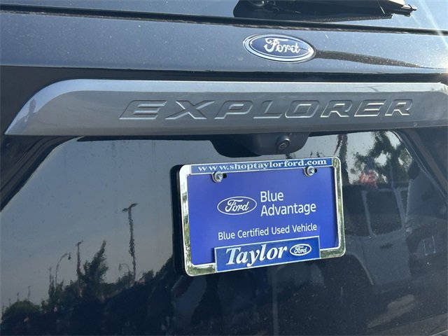 Certified 2023 Ford Explorer XLT w/ Equipment Group 202A image 31