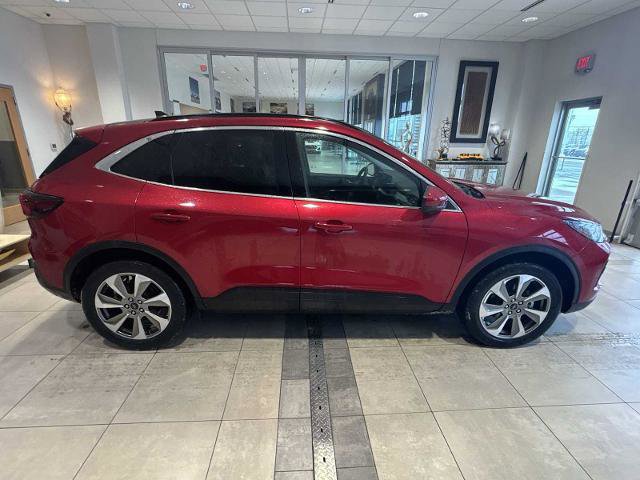 Certified 2024 Ford Escape Platinum w/ Premium Technology Package image 4