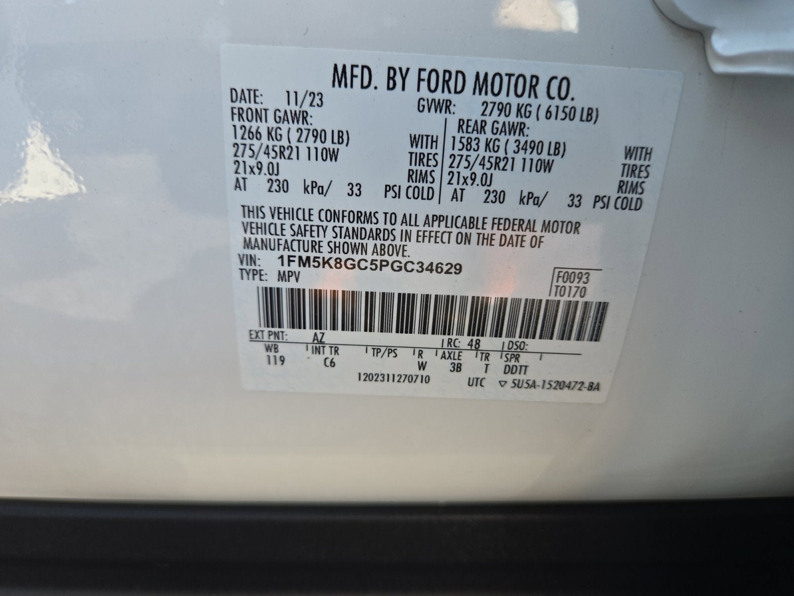 Certified 2023 Ford Explorer ST w/ Equipment Group 401A AWD/4WD image 28