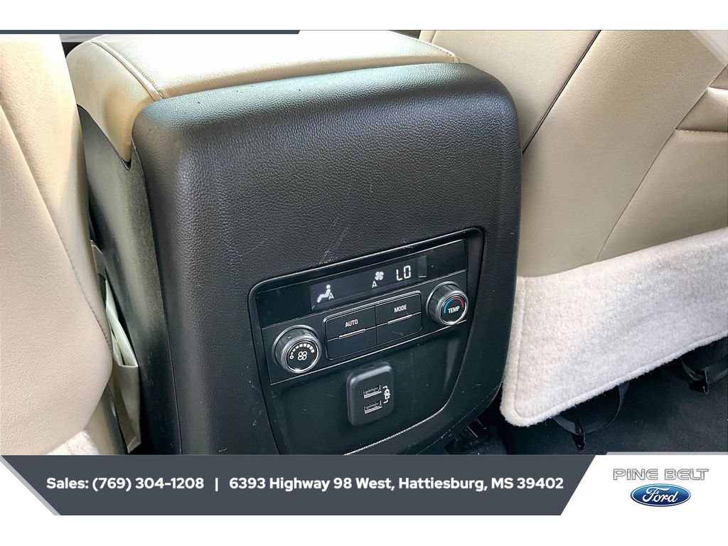 Used 2023 Buick Enclave Essence w/ Experience Buick Package FWD image 25