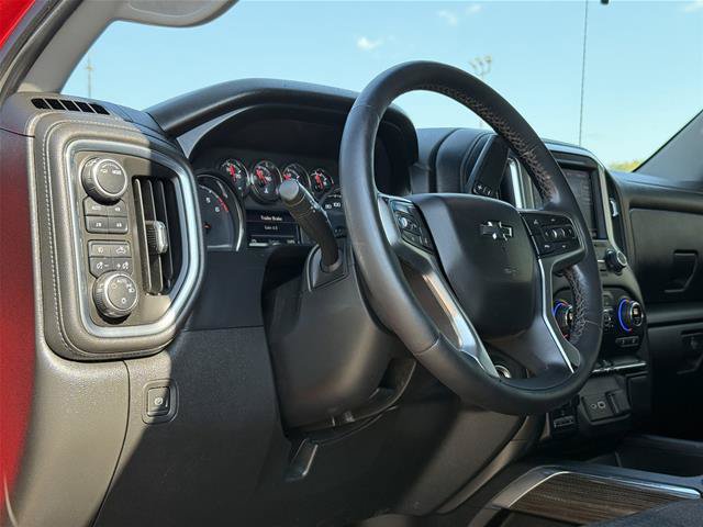 Used 2021 Chevrolet Silverado 1500 LT Trail Boss AWD/4WD image 13