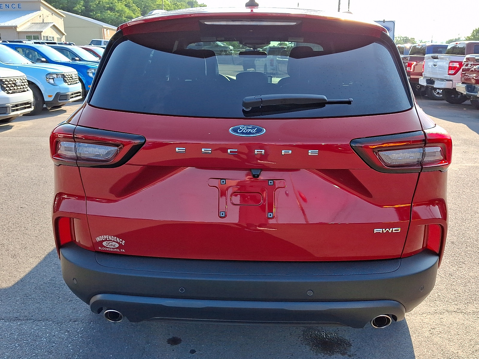 Certified 2025 Ford Escape ST-Line w/ Tech Pack #1 AWD/4WD image 9