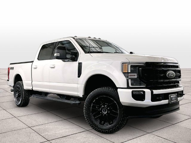 Certified 2022 Ford F250 Lariat w/ Black Appearance Package AWD/4WD image 2