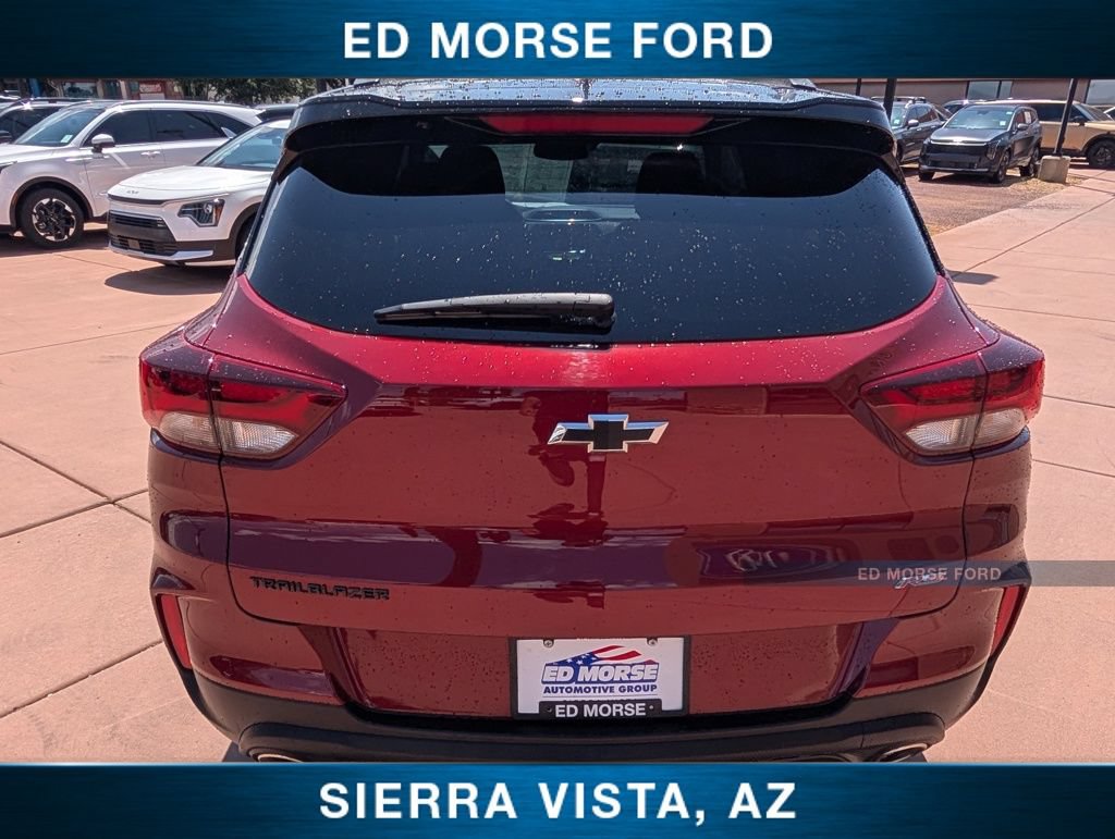 Used 2023 Chevrolet TrailBlazer RS w/ Convenience Package FWD image 4
