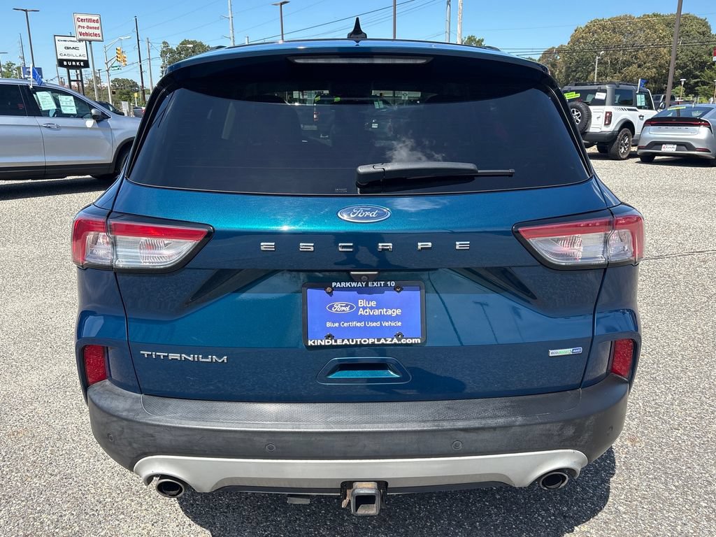 Certified 2020 Ford Escape Titanium AWD/4WD image 26