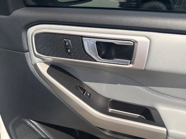 Certified 2024 Ford Explorer XLT w/ Equipment Group 202A RWD image 30