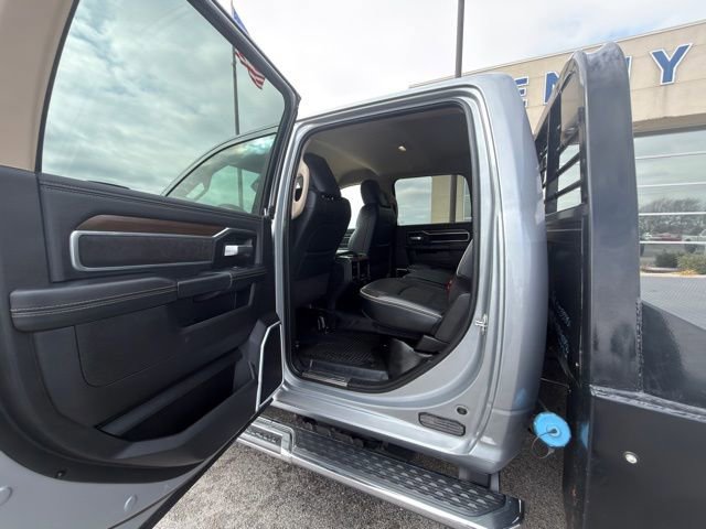 Used 2022 RAM 3500 Laramie image 18