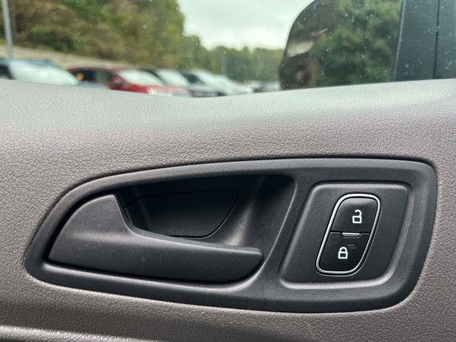 Certified 2022 Ford Transit Connect XL FWD image 19
